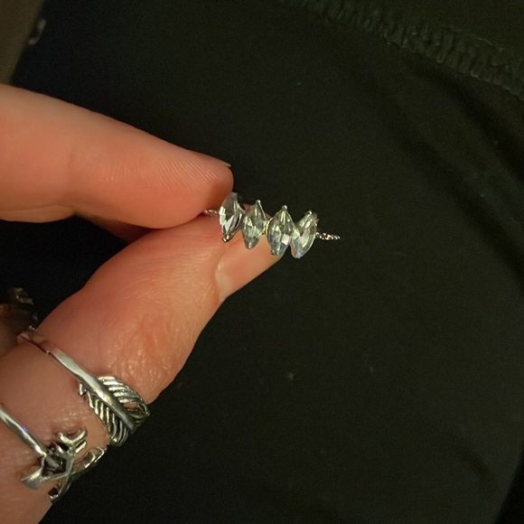 Silver ring - Picture 1 of 5